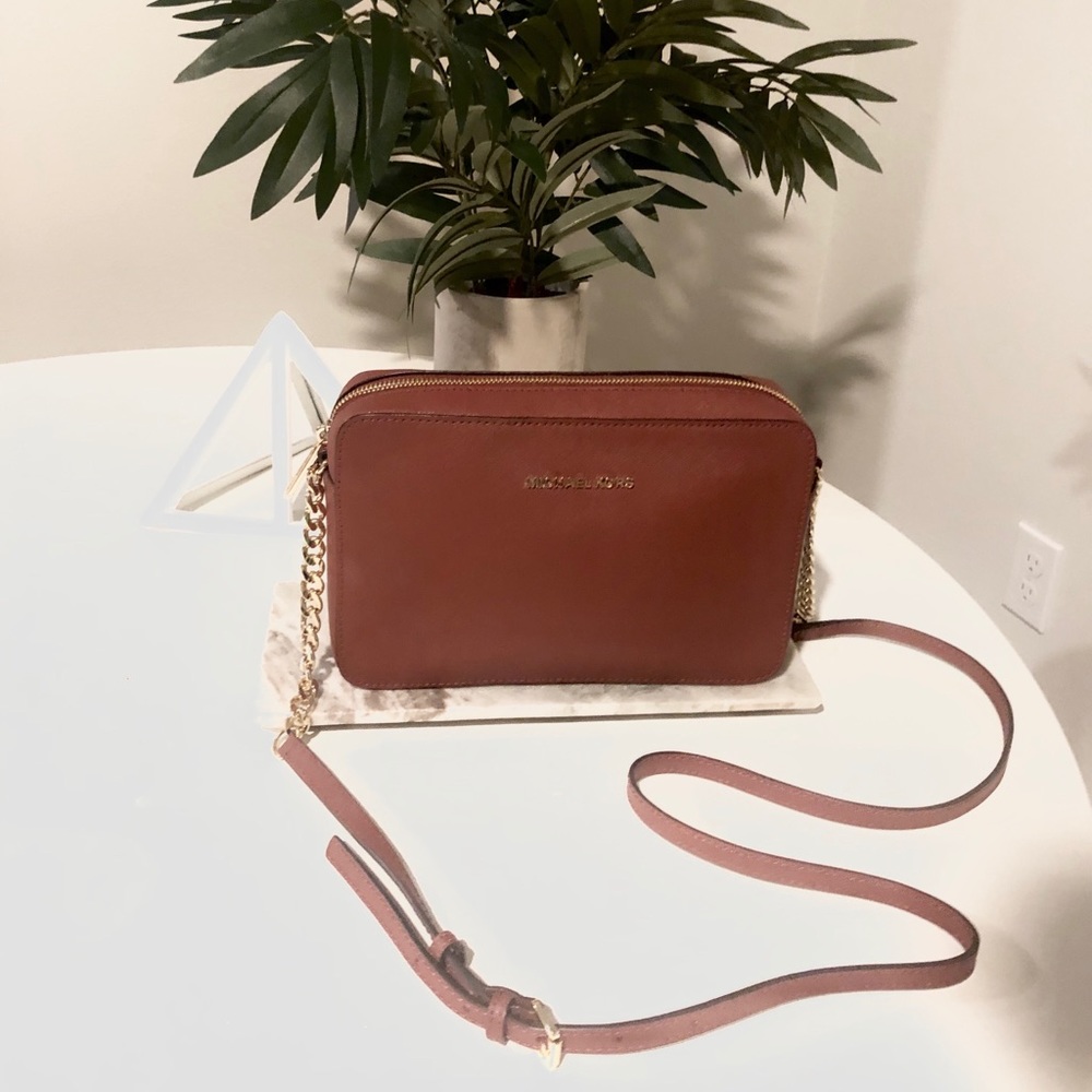 Michael Kors Crossbody Bag / Burgundy